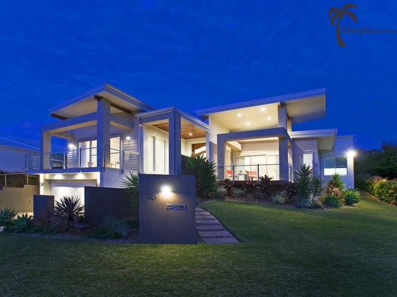 18 Corvus Drive, Robina QLD 4226