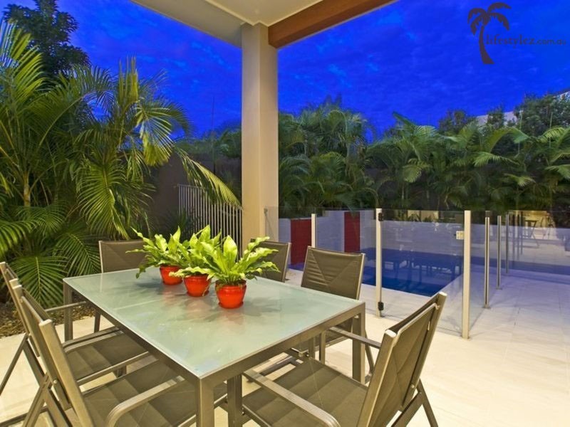 18 Corvus Drive, Robina QLD 4226