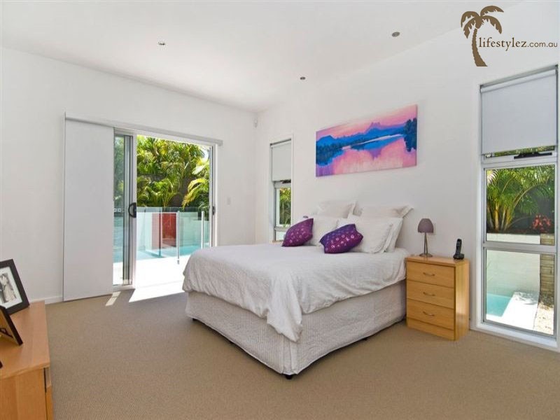 18 Corvus Drive, Robina QLD 4226