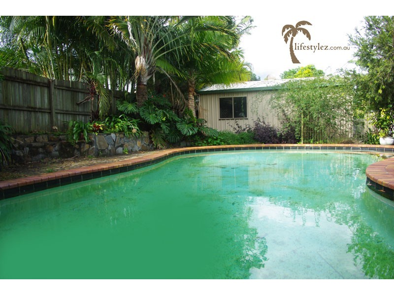 32 Alison Road, Carrara QLD 4211