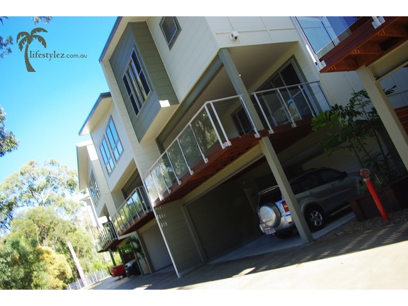 Varsity Lakes QLD 4227
