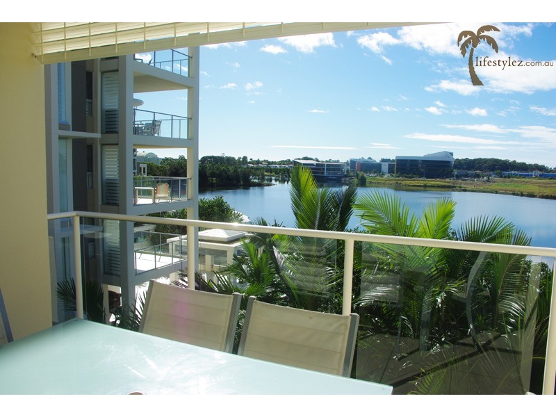 Varsity Lakes QLD 4227