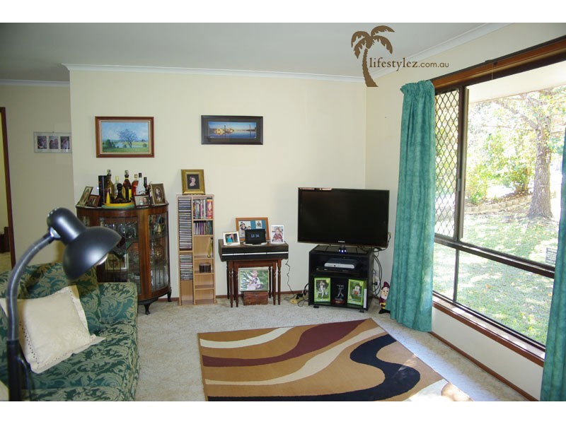 22 Yarrayne Road, Nerang QLD 4211