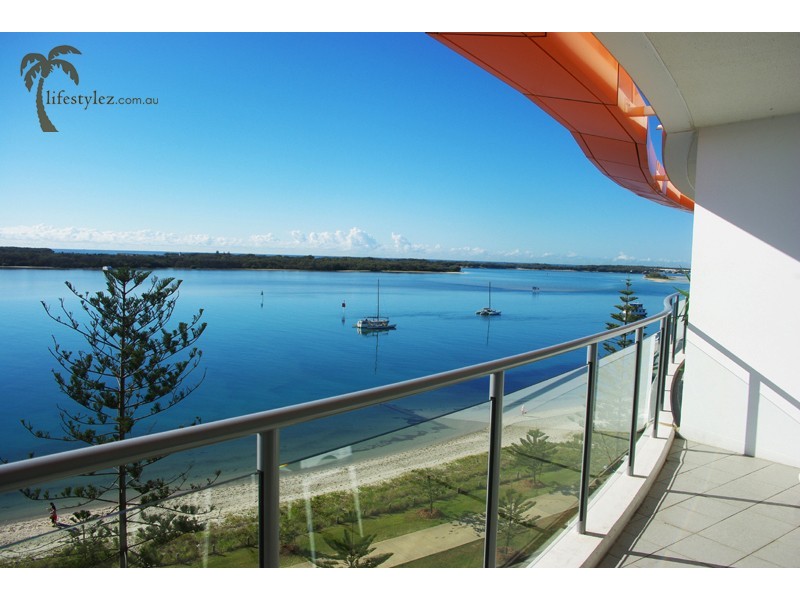 430 Marine Pde, Biggera Waters QLD 4216