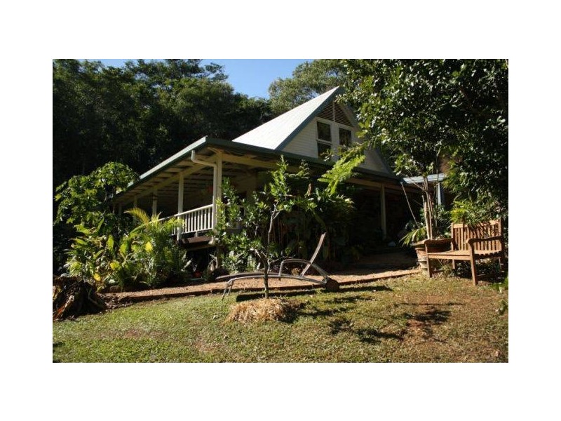 Lake Eacham QLD 4884