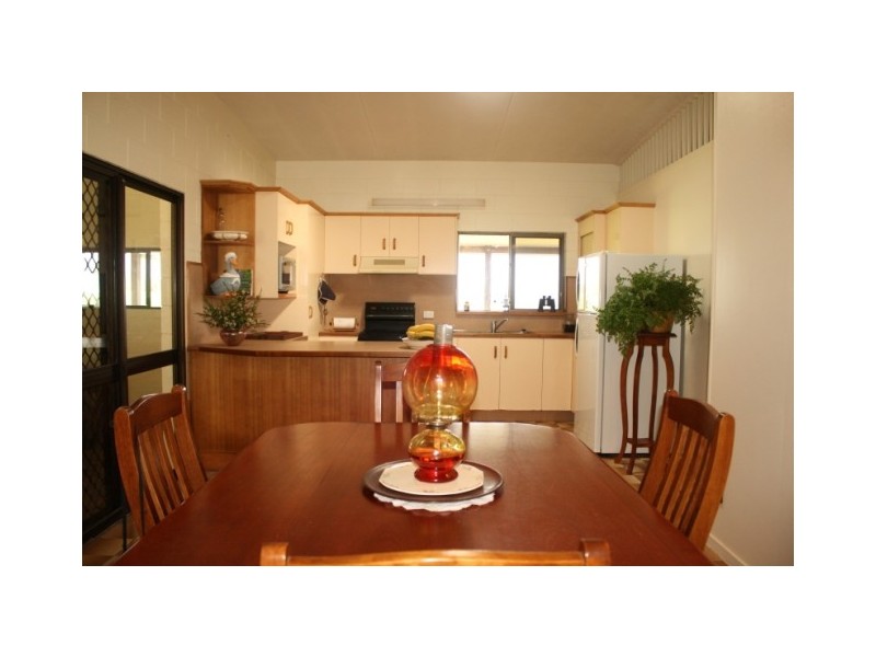 Yungaburra QLD 4884