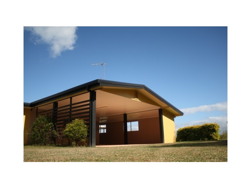 Yungaburra QLD 4884