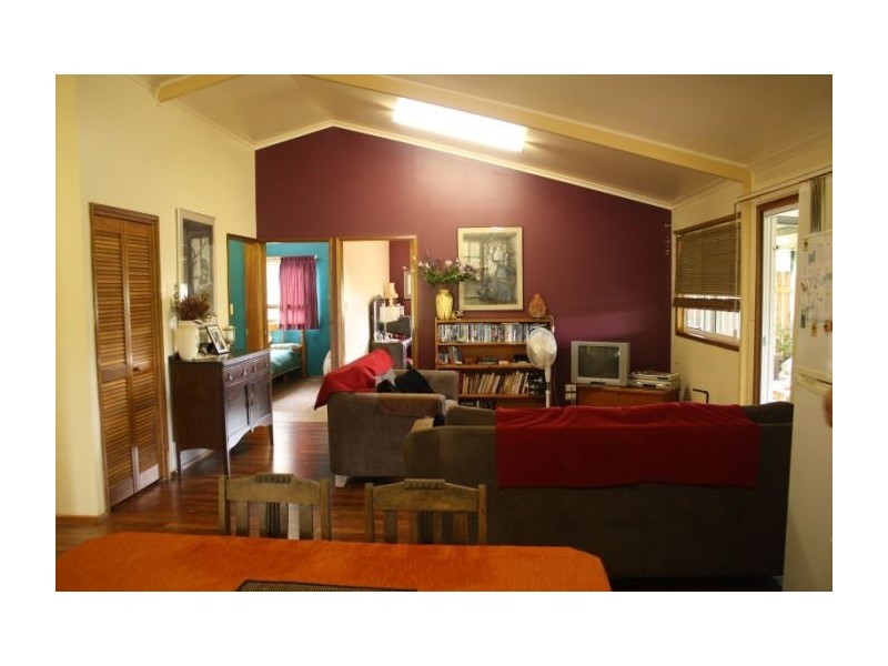 Lake Eacham QLD 4884