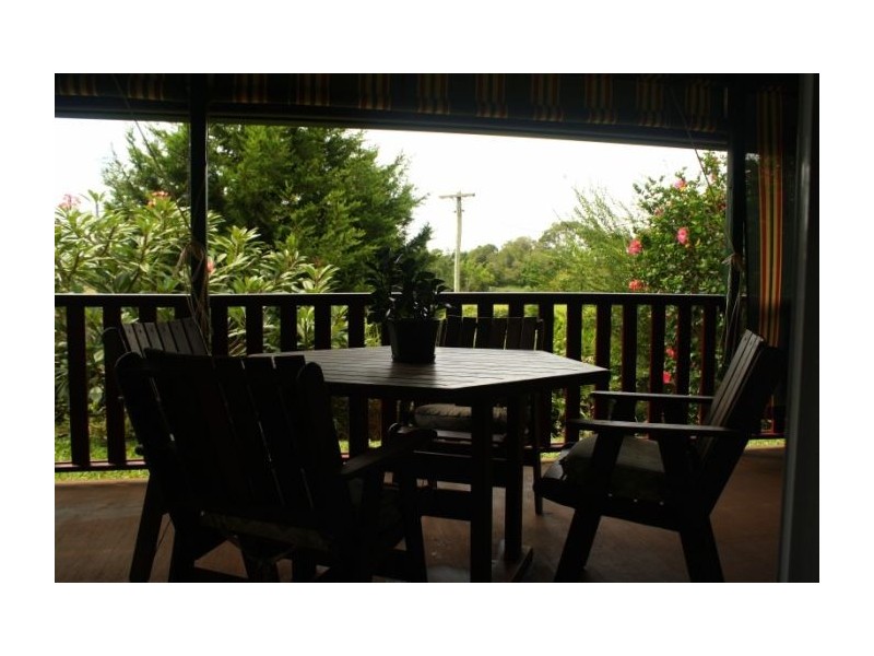 Lake Eacham QLD 4884