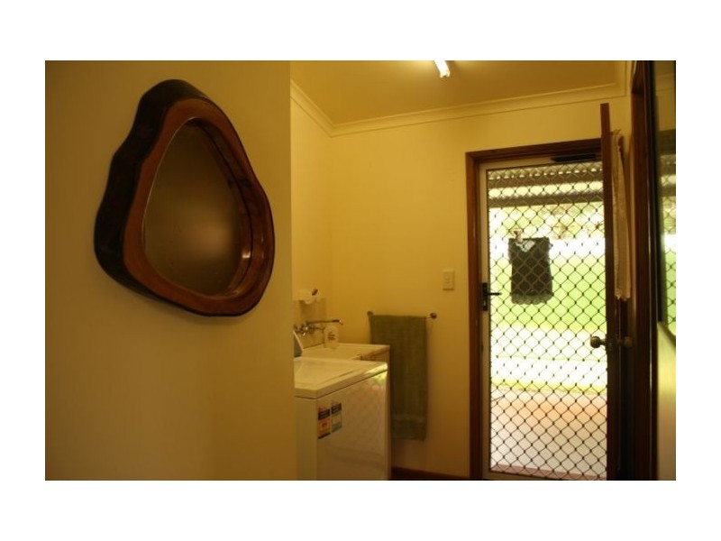 Lake Eacham QLD 4884