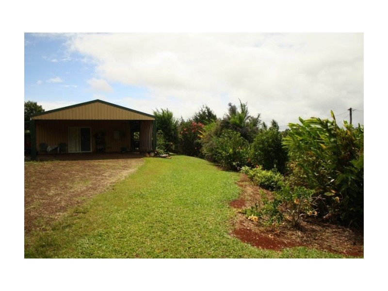 Lake Eacham QLD 4884
