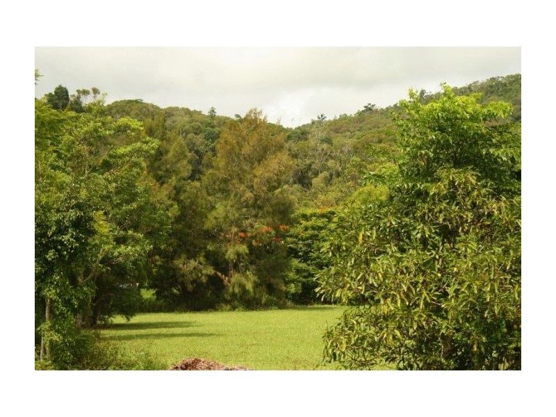 Lake Eacham QLD 4884