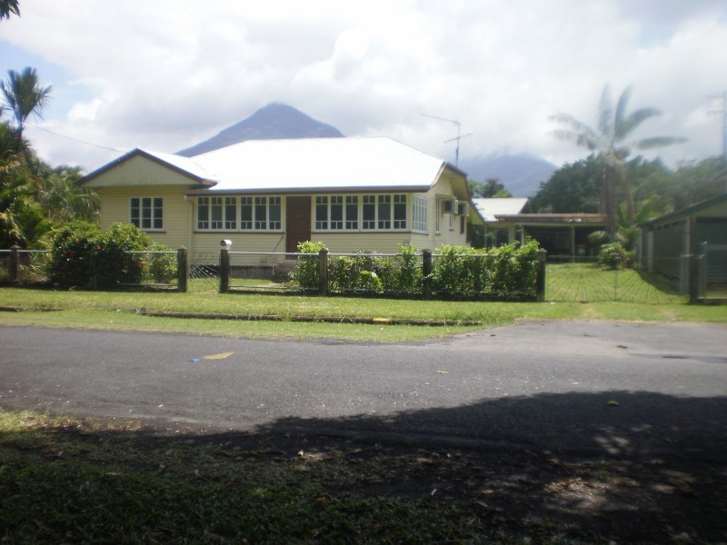 15 Simmonds Street, Gordonvale QLD 4865
