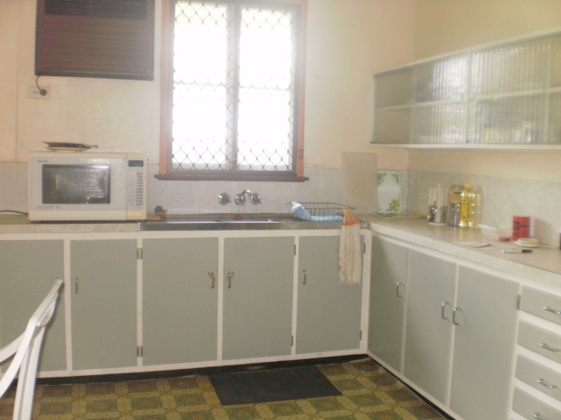 15 Simmonds Street, Gordonvale QLD 4865