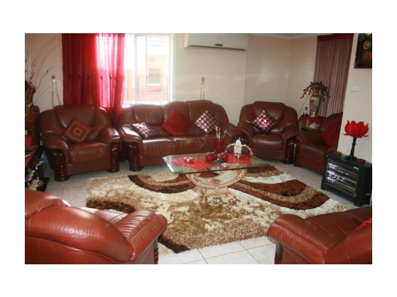 11 spencer st, Sefton NSW 2162