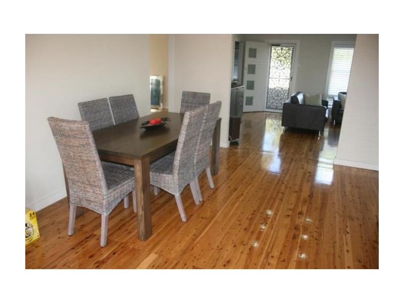 51 Cantebury, Glenfield NSW 2167