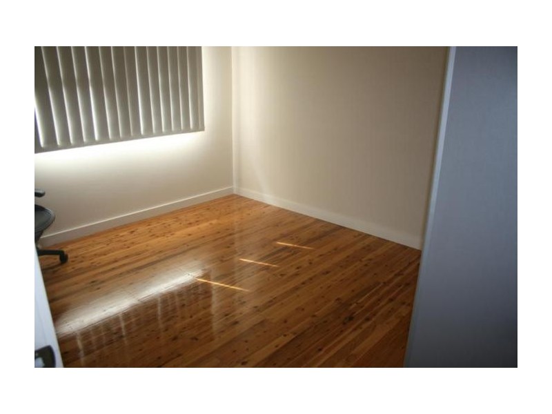 51 Cantebury, Glenfield NSW 2167