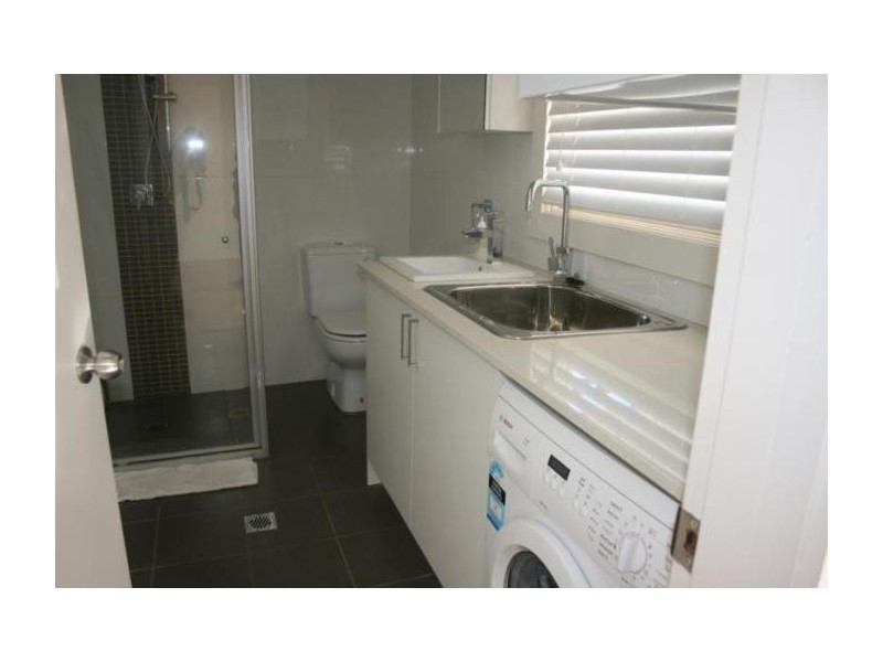 51 Cantebury, Glenfield NSW 2167