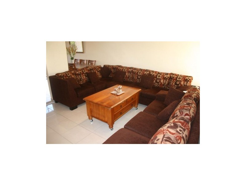 4/14 thelma, Lurnea NSW 2170