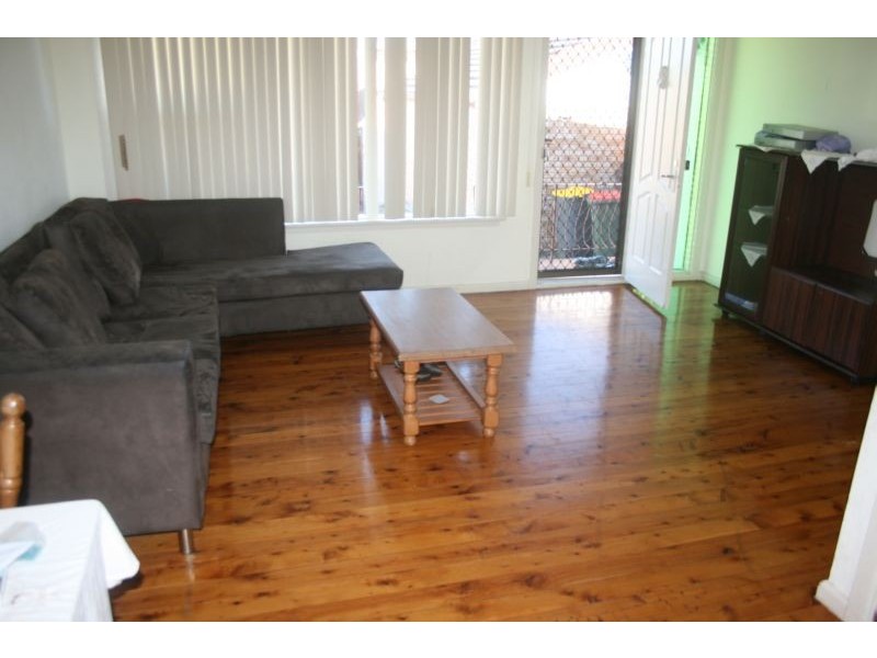 12a Booth st, Arncliffe NSW 2205