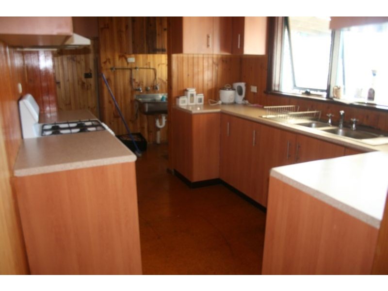 12a Booth st, Arncliffe NSW 2205