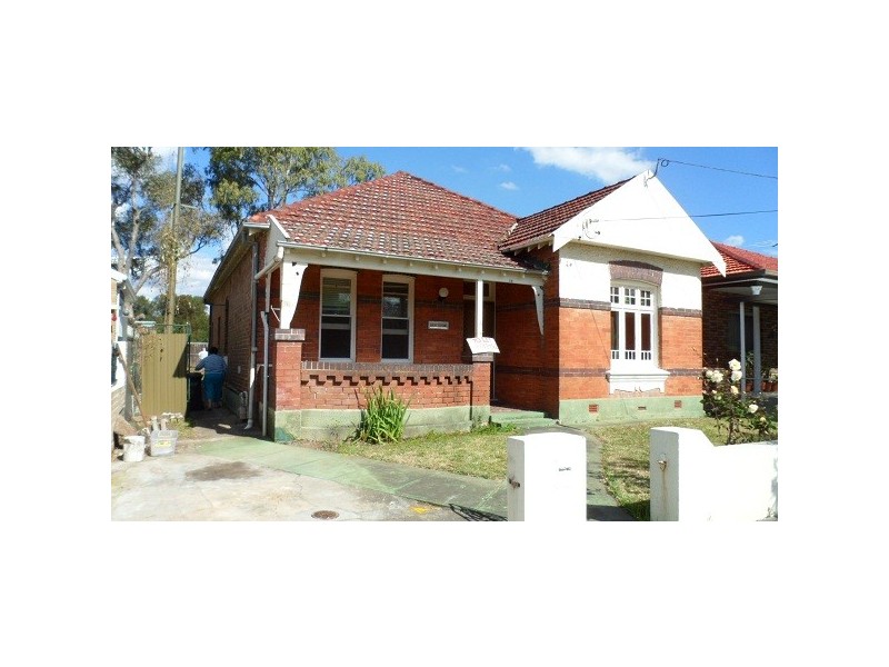 14 Irrara st, Croydon NSW 2132
