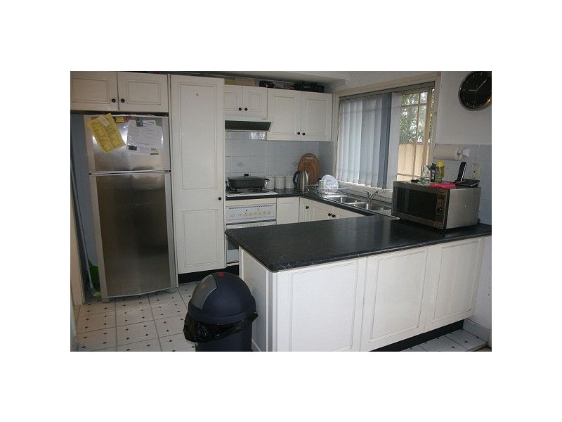 4/1A Boardman Avenue, Yagoona NSW 2199