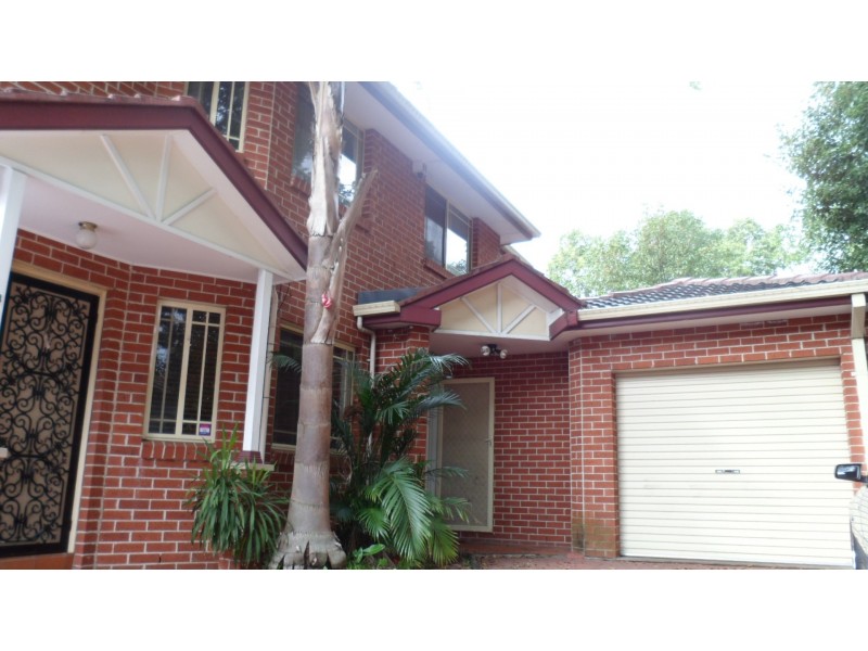 4/1A Boardman Avenue, Yagoona NSW 2199