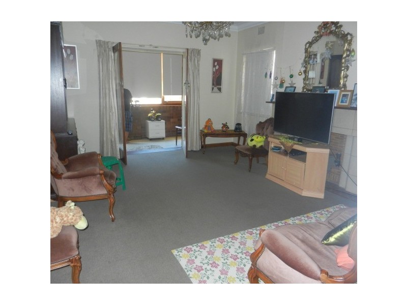 12 Beresford Street, Beverly Hills NSW 2209