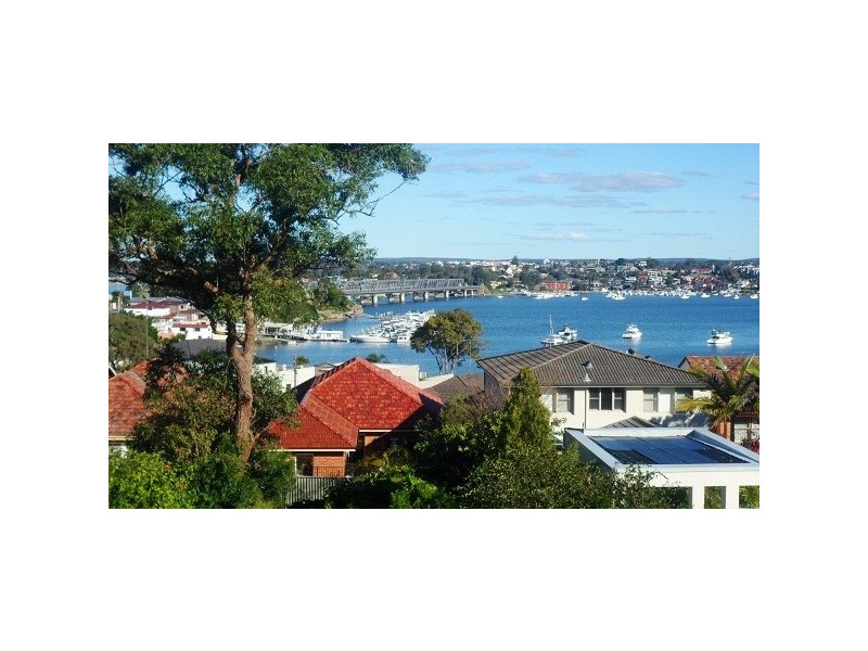 5 Hatfield Street, Blakehurst NSW 2221