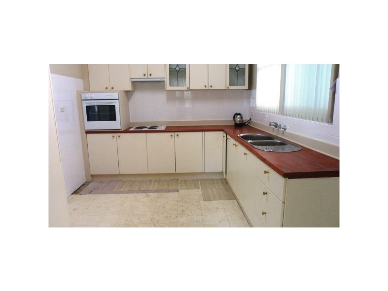 5 Hatfield Street, Blakehurst NSW 2221