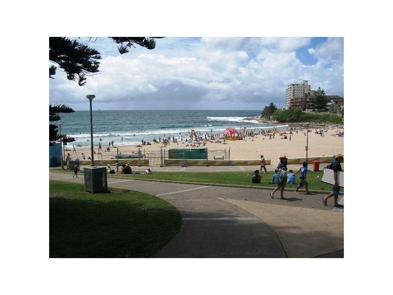 8 Deeban Walk, Cronulla NSW 2230