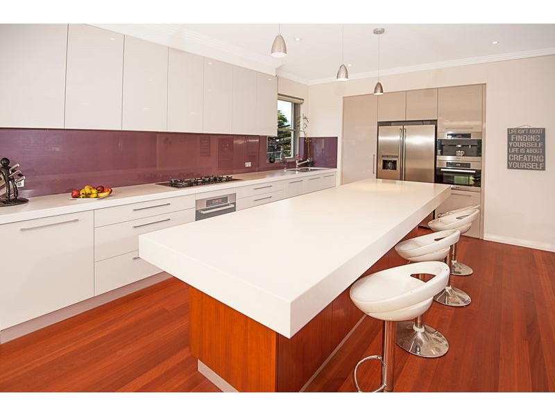 8 East St, Blakehurst NSW 2221