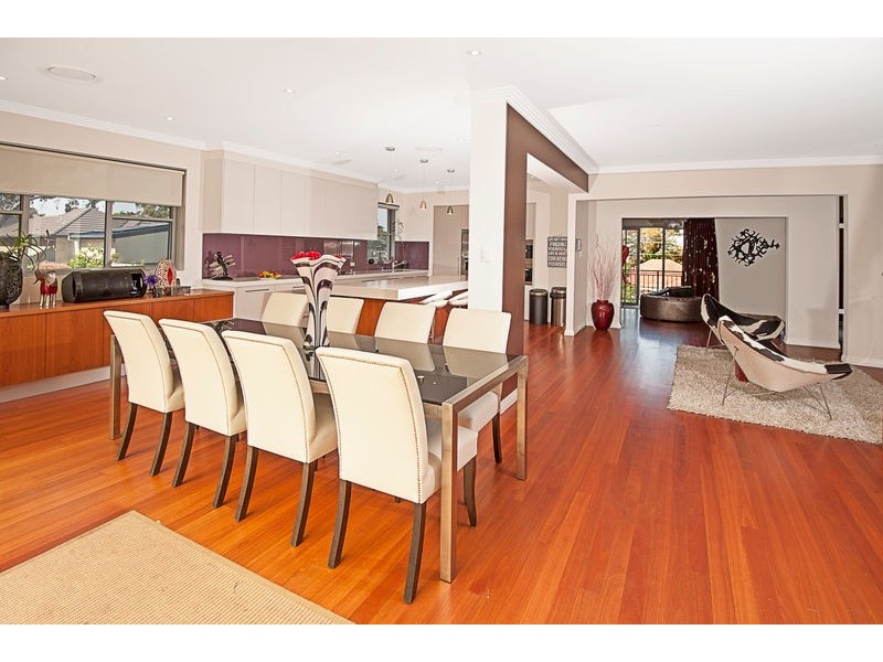 8 East St, Blakehurst NSW 2221