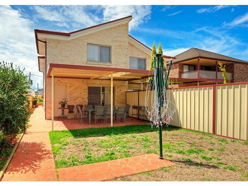 14 Emmaline st, Ramsgate Beach NSW 2217