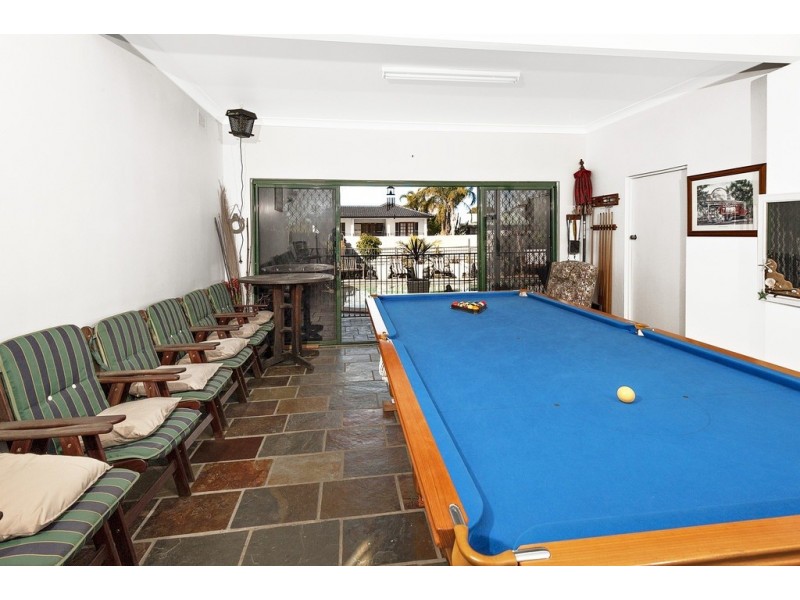 22 Curtis Ave, Taren Point NSW 2229