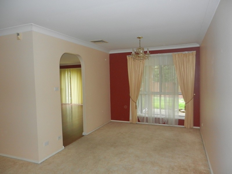 13 Bobbin Place, Bangor NSW 2234