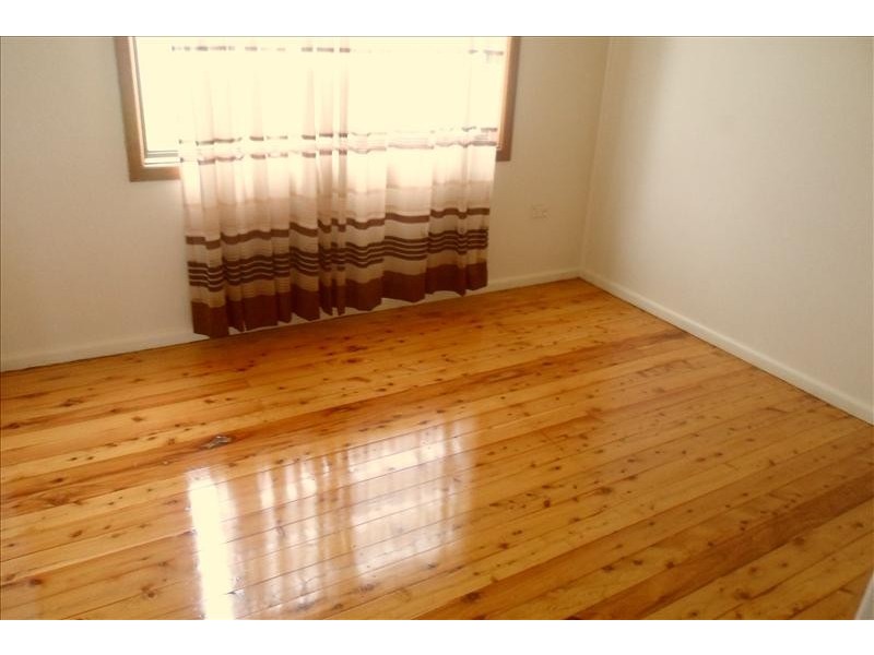 19 Bulwarra Ave, Sefton NSW 2162
