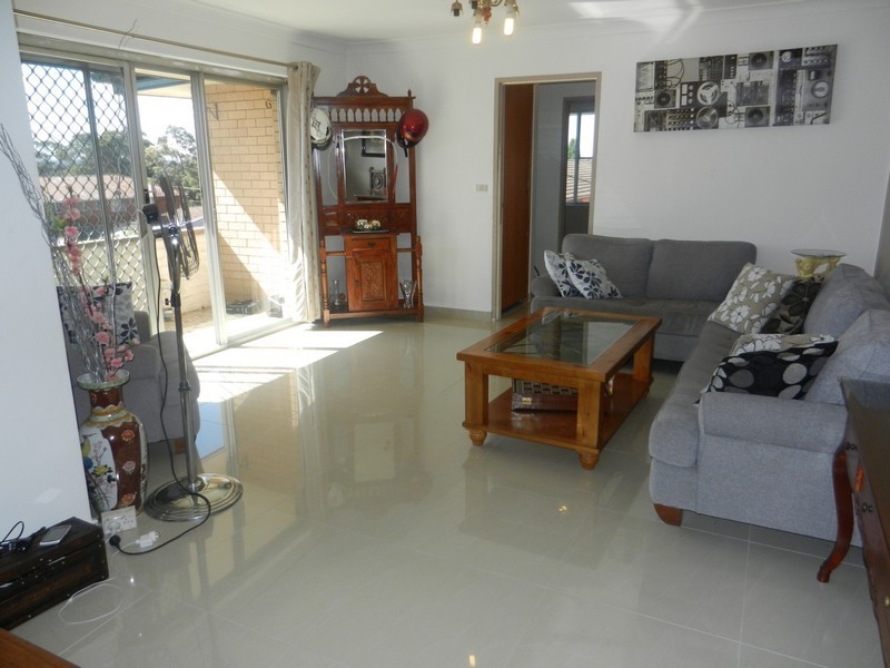 12/41 Fairmount st, Lakemba NSW 2195