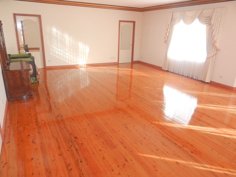 35 Ferngrove rd, Canley Heights NSW 2166