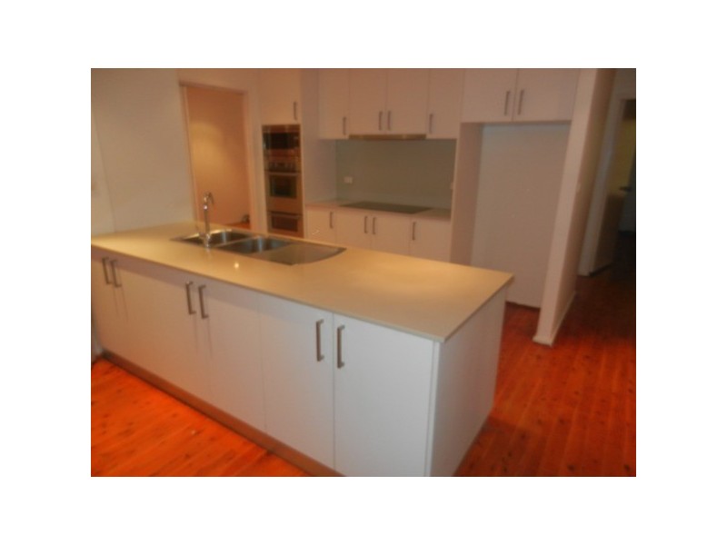 954 King Georges Road, Blakehurst NSW 2221