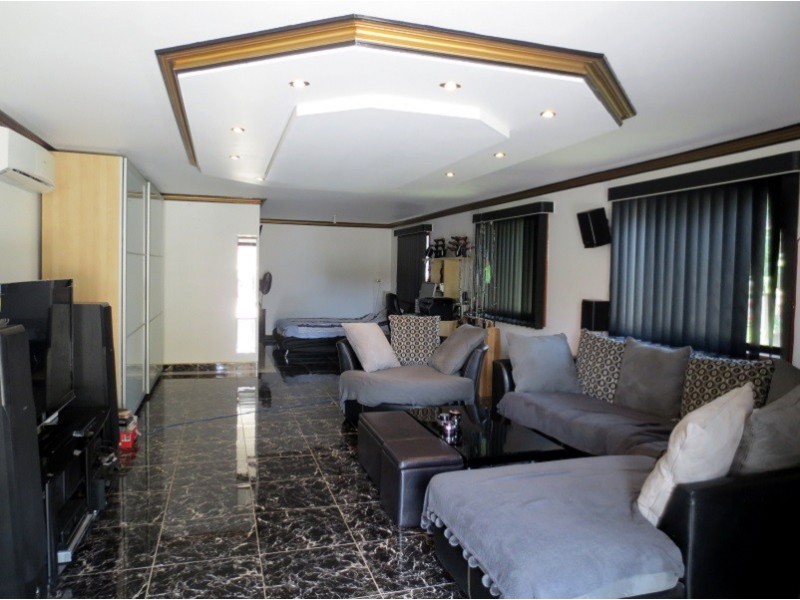 35 Fergrove Road, Canley Heights NSW 2166