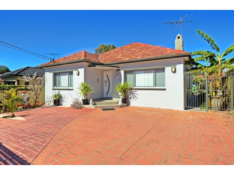 6 Stuart st, Blakehurst NSW 2221