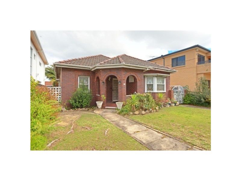 25 The Esplanade, South Hurstville NSW 2221