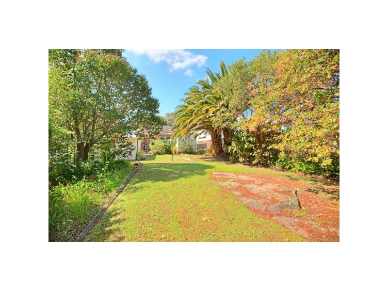 25 The Esplanade, South Hurstville NSW 2221