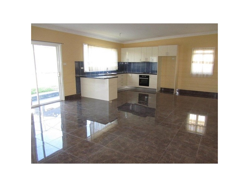 25 Kent street, Regents Park NSW 2143