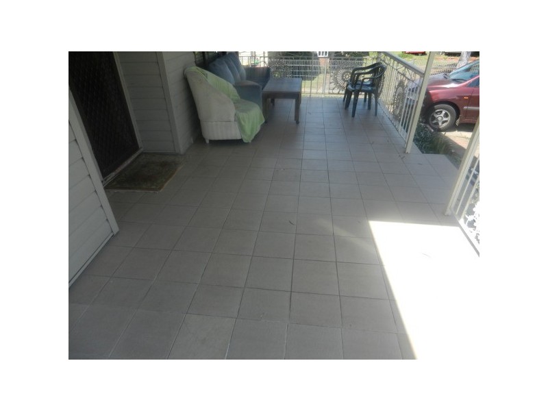 21 Collins ave, Lurnea NSW 2170