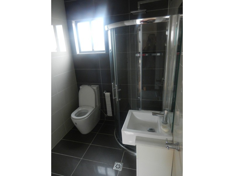 51 Carlton pde, Punchbowl NSW 2196