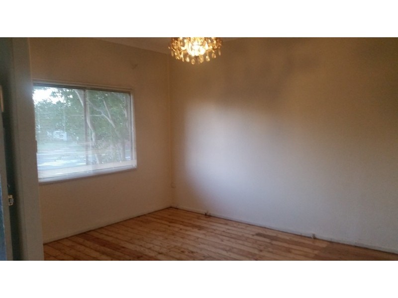 88 sackville st, Fairfield NSW 2165