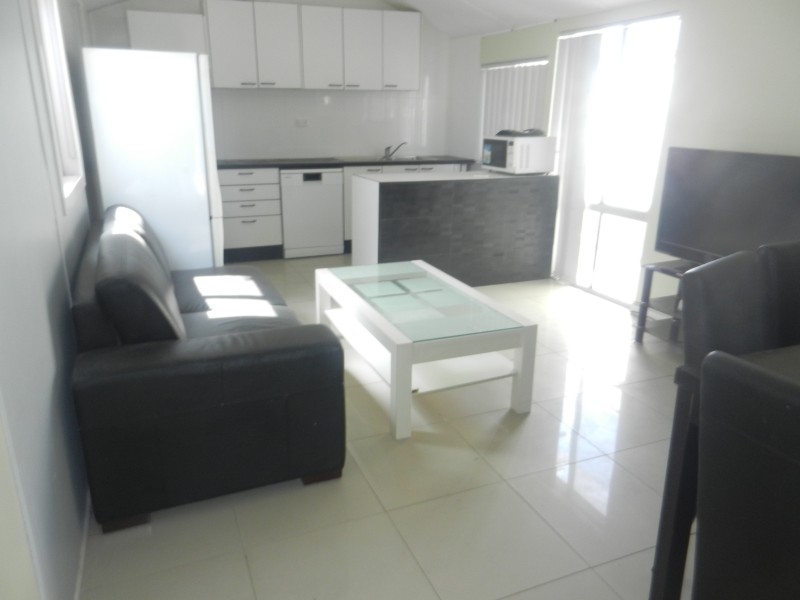 101/A Sandra St, Woodpark NSW 2164